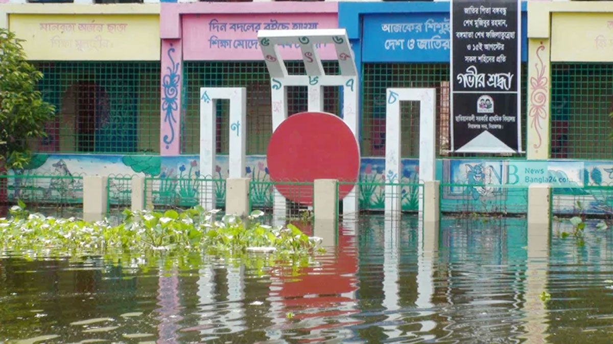 যমুনায় পানি বাড়ছেই, দুই জেলায় তলিয়েছে কয়েক শ’ গ্রাম