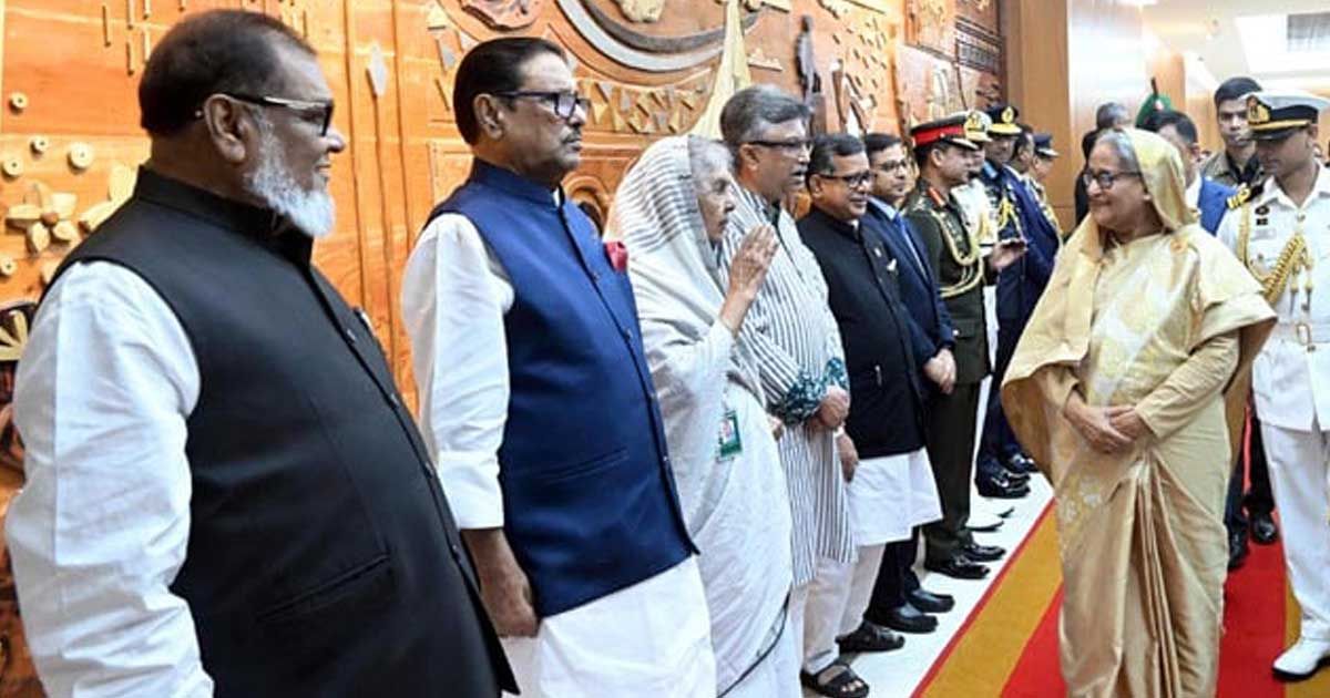 জি২০ সম্মেলনে যোগ দিতে নয়াদিল্লিতে প্রধানমন্ত্রী