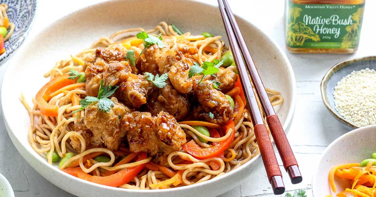 You-can-make-Honey-Noodles-with-Fried-Rice-very-easily