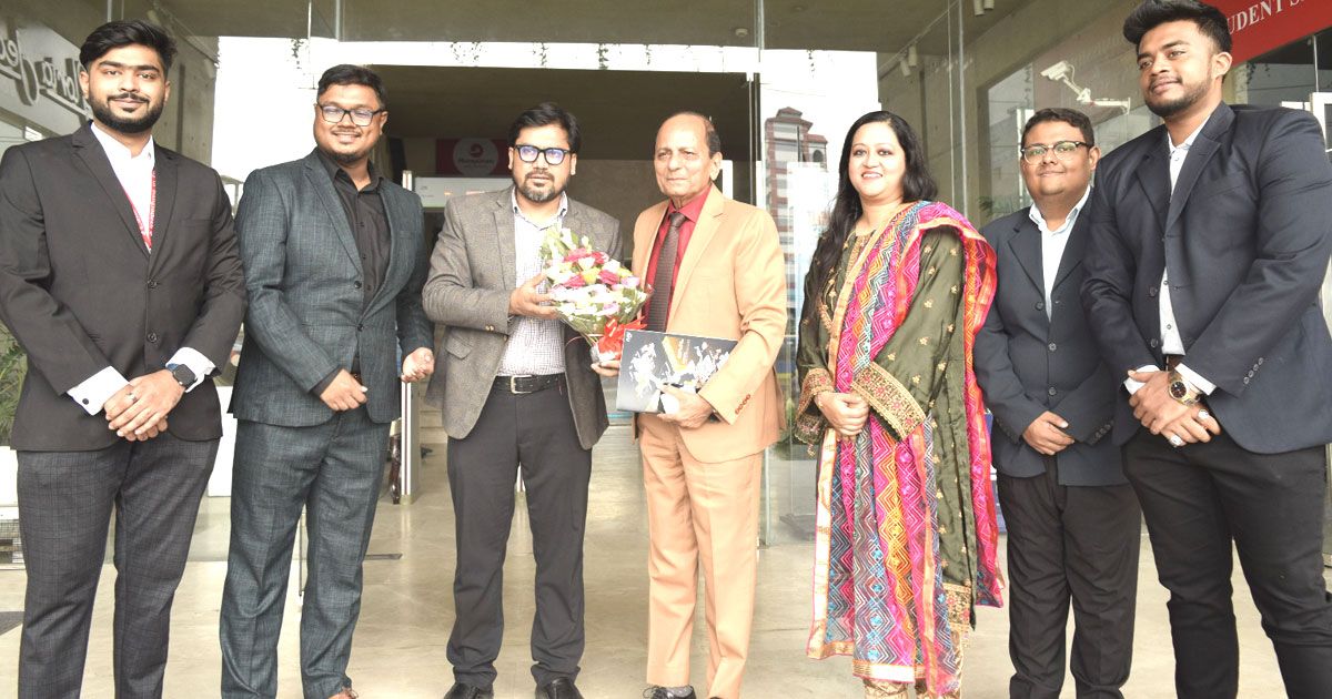 সিইউবি-তে ‘মিট দ্য মার্কেটিং সুপারস্টার’