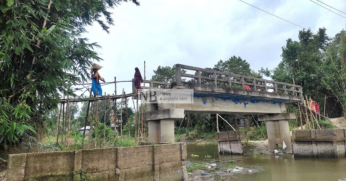 No-one-is-taking-responsibility-for-unplanned-bridge-construction-costing-half-a-crore-taka