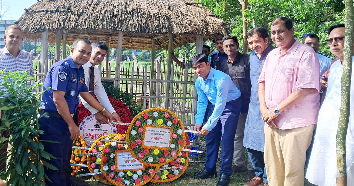 Inauguration-of-construction-of-permanent-grave-of-poet-Shamsul-Haque