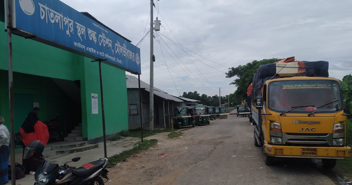 ত্রিপুরায়-গেল-ইলিশের-প্রথম-চালান