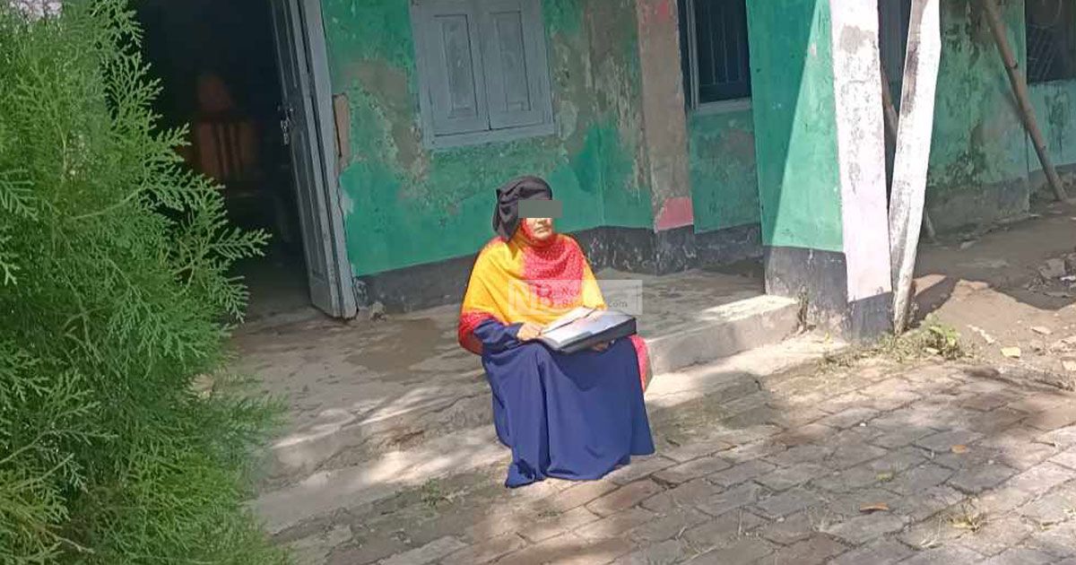 Housewives-stay-in-madrasa-premises-demanding-recognition-of-wife