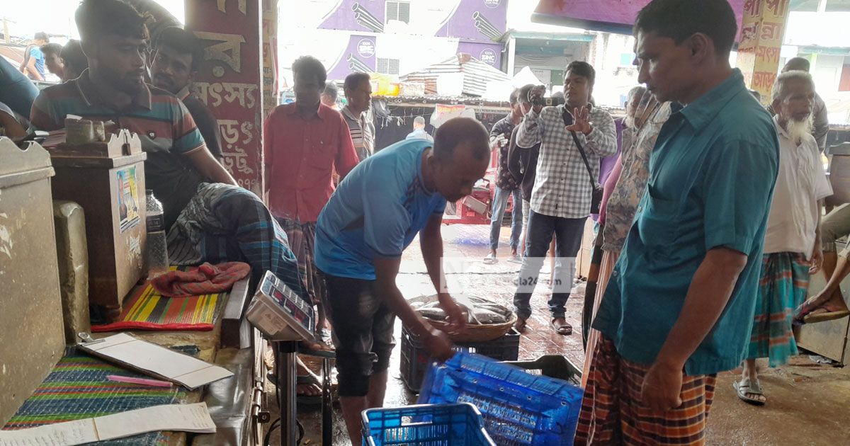 বাড়তি ফায়দা নিতে ডিজিটাল মিটারে পাইকারদের ‘না’