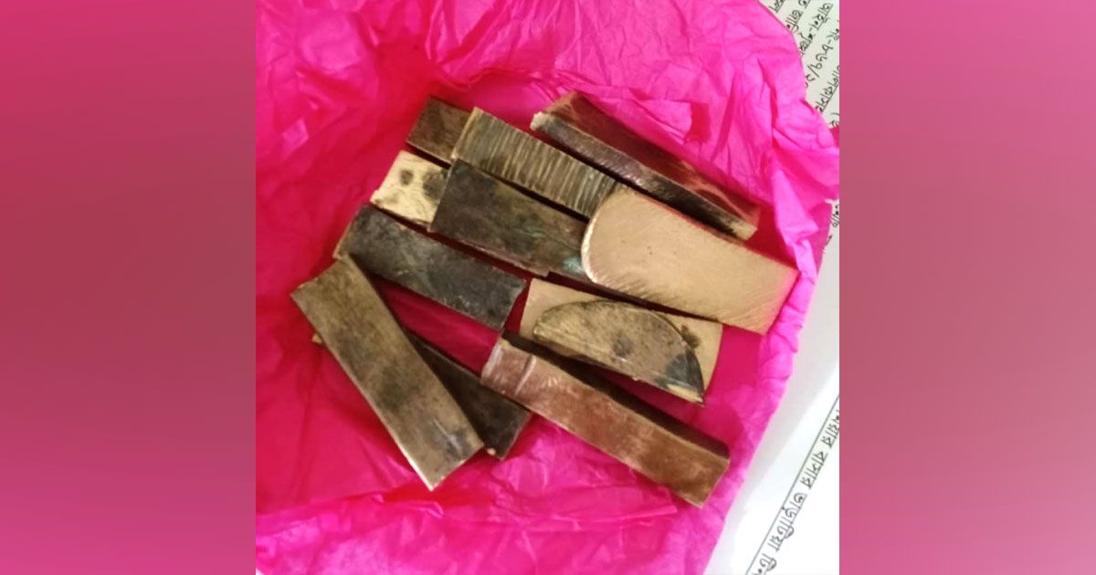 বরিশালে-তৈরি-হচ্ছিল-নকল-স্বর্ণের-বার