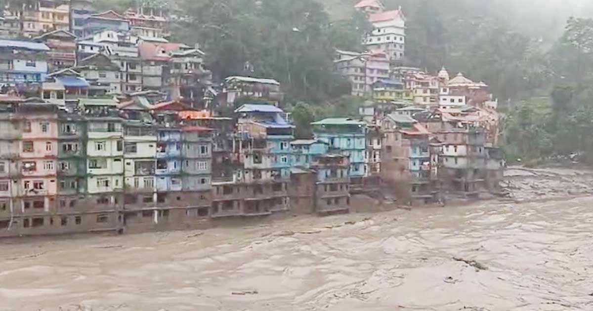 সিকিমে আকস্মিক বন্যা, নিখোঁজ ২৩ সেনা