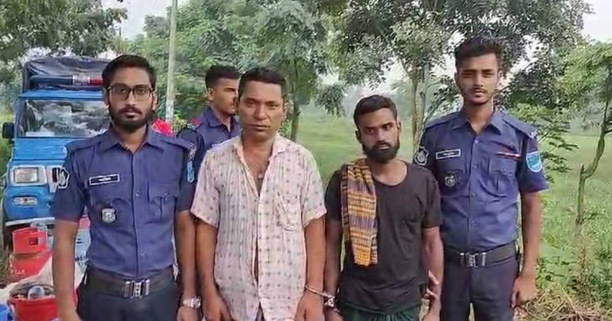 কেরাণীগঞ্জে মদসহ আটক ২