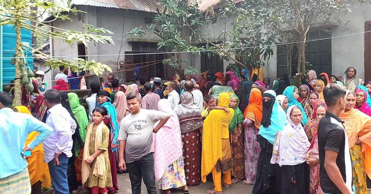 কুমিল্লায় ঘরে বৃদ্ধার রক্তাক্ত মরদেহ