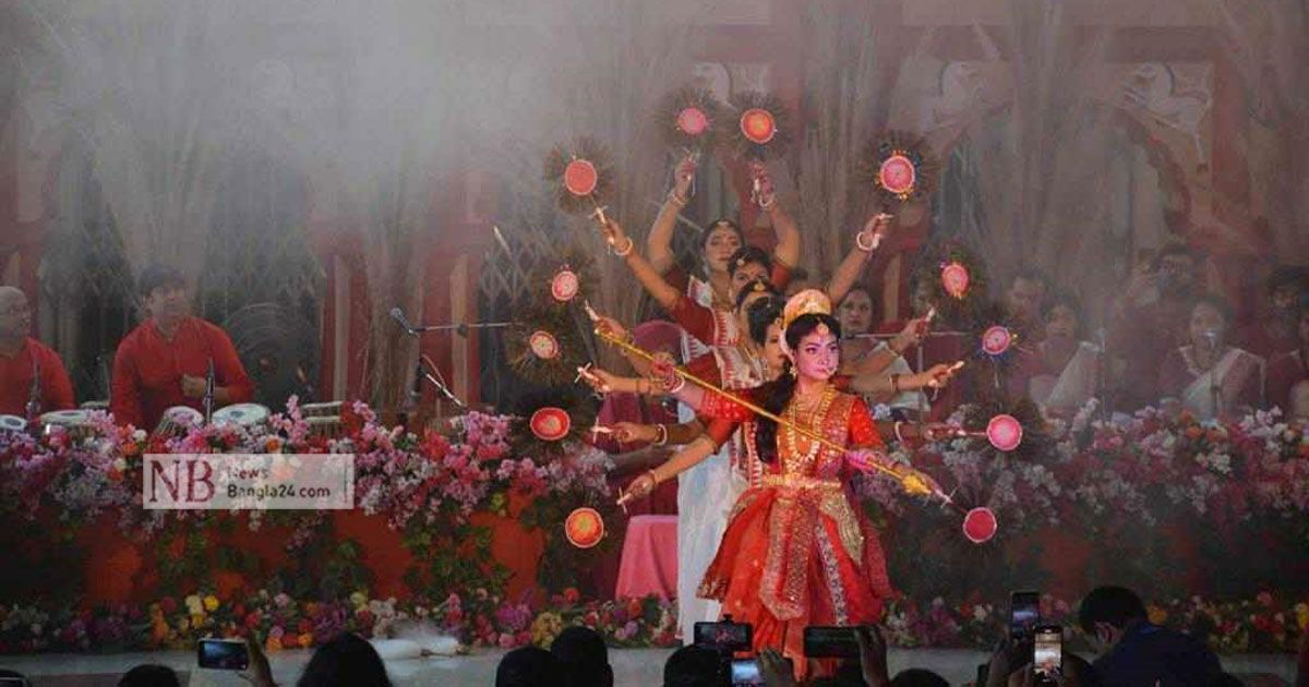 দুর্গাপূজা-উপলক্ষে-পুলিশের-নিরাপত্তা-পরামর্শ-ও-হেল্পলাইন-