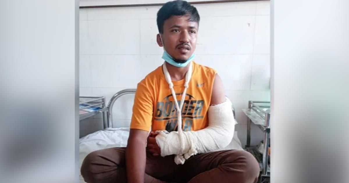 বরিশাল বিশ্ববিদ্যালয়ে নির্যাতনে আহত মুকুলকে পাঠানো হলো ঢাকায়