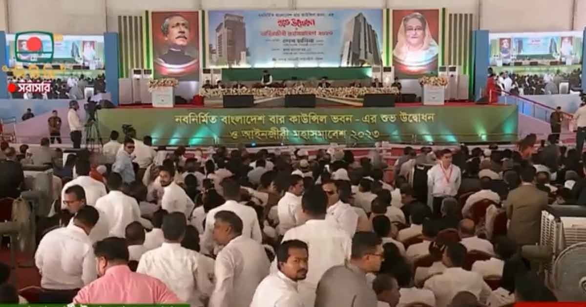 সোহরাওয়ার্দীতে-আইনজীবী-মহাসমাবেশে-প্রধানমন্ত্রী