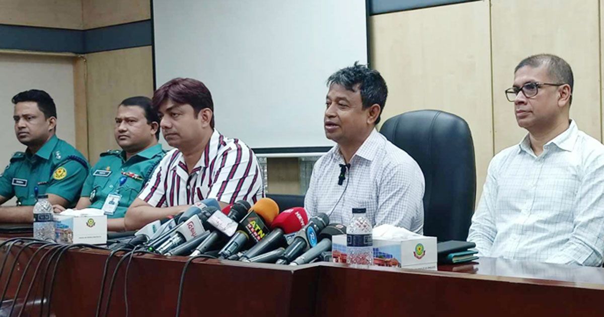 বিএনপির-সমাবেশ-নিয়ে-নিরাপত্তার-শঙ্কা-নেই-ডিবিপ্রধান