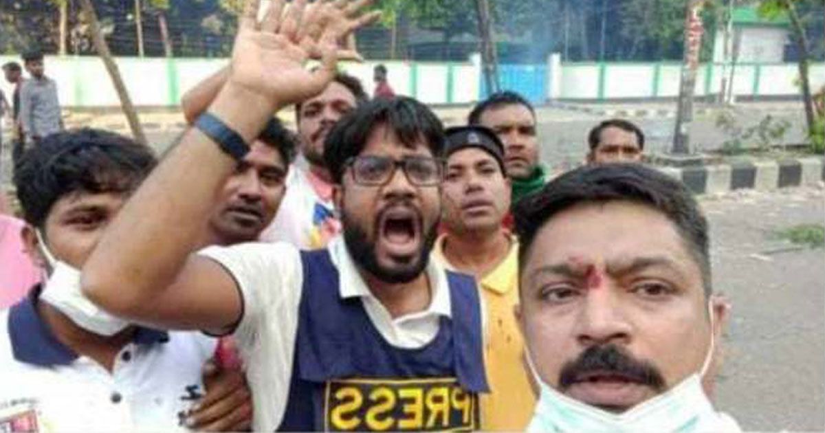 ‘প্রেস’ লেখা ভেস্ট পরে বাসে আগুন দেন যুবদল নেতা: ডিবি