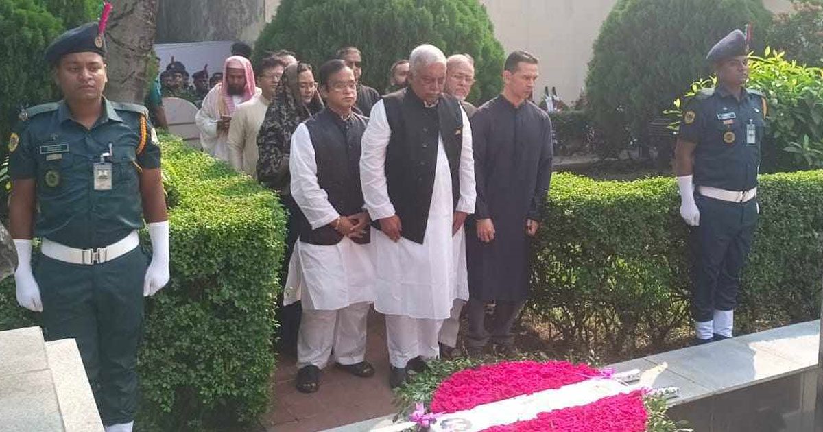 ২৮-অক্টোবরের-ঘটনায়-বিএনপি-নেতারা-দায়-এড়াতে-পারবেন-না-স্বরাষ্ট্রমন্ত্রী