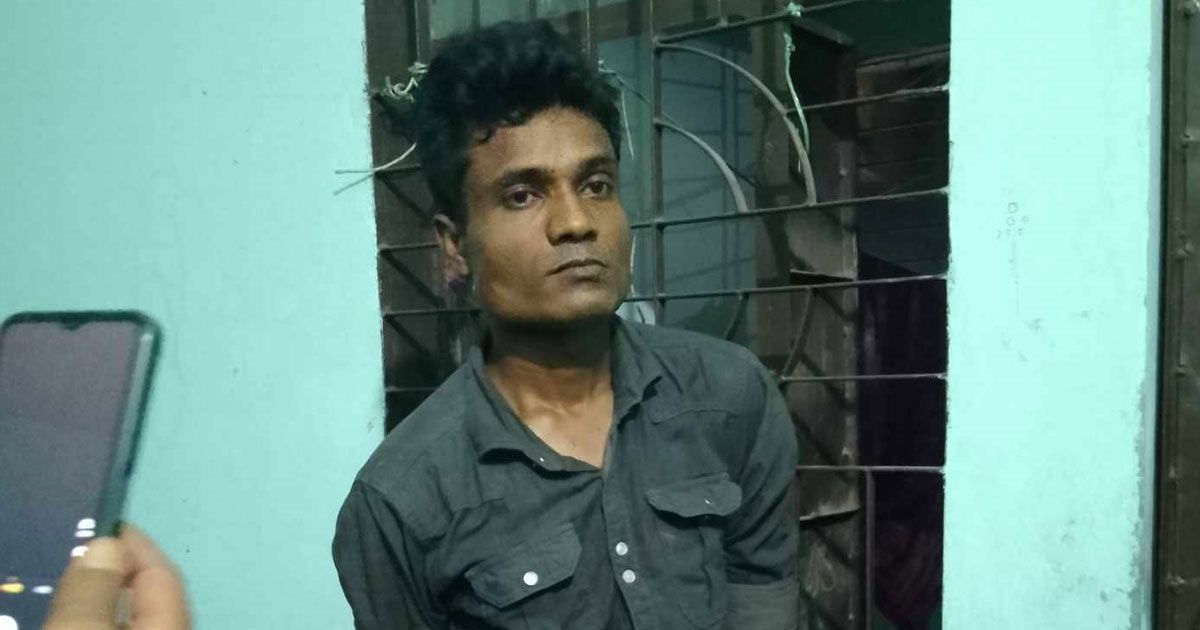 নারায়ণগঞ্জে-মাকে-কুপিয়ে-হত্যা-ছেলে-আটক