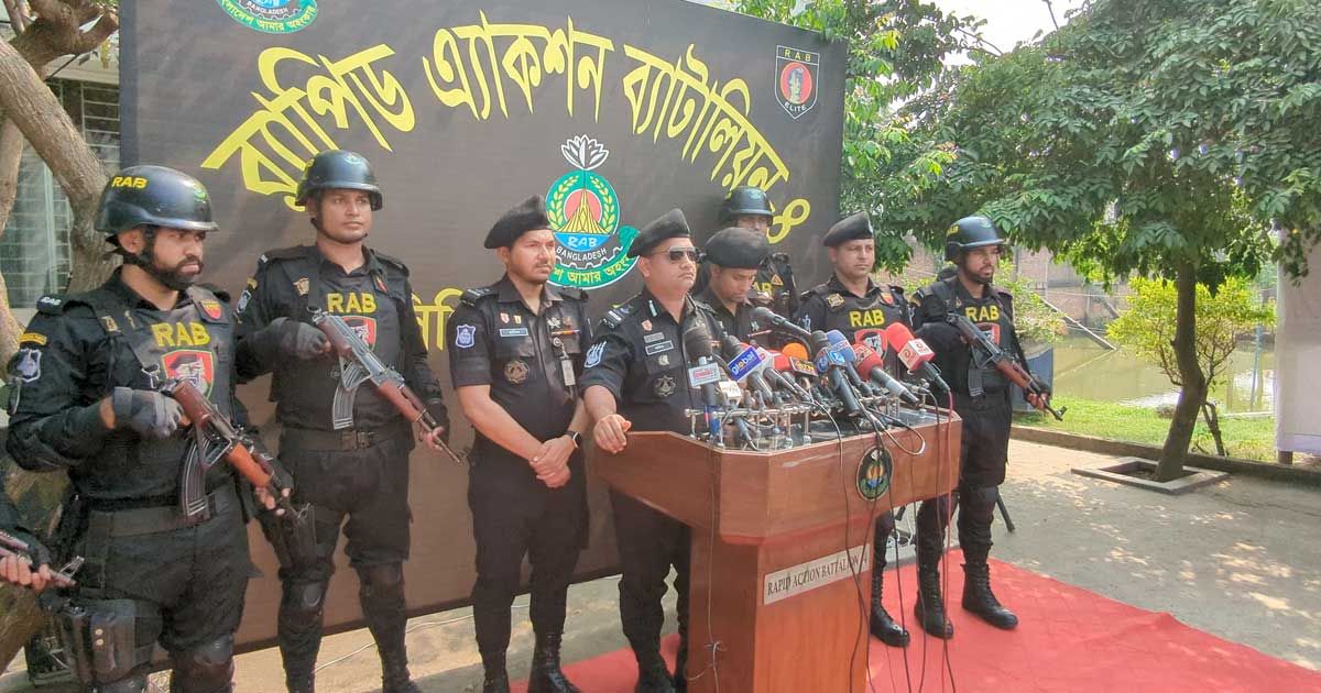 পোশাক-খাতে-অরাজকতা-তৈরি-করলে-কঠোর-ব্যবস্থা-র‍্যাব-