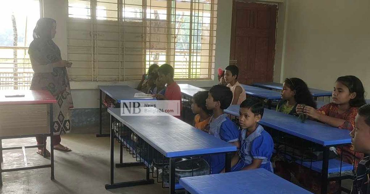কুড়িগ্রামে-এক-শিক্ষকে-চলছে-বিদ্যালয়
