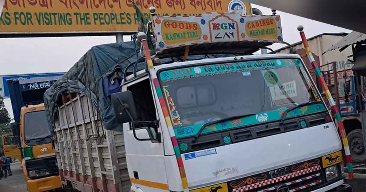বেনাপোল দিয়ে এল ৬১ হাজার ৯৫০ পিস ডিম