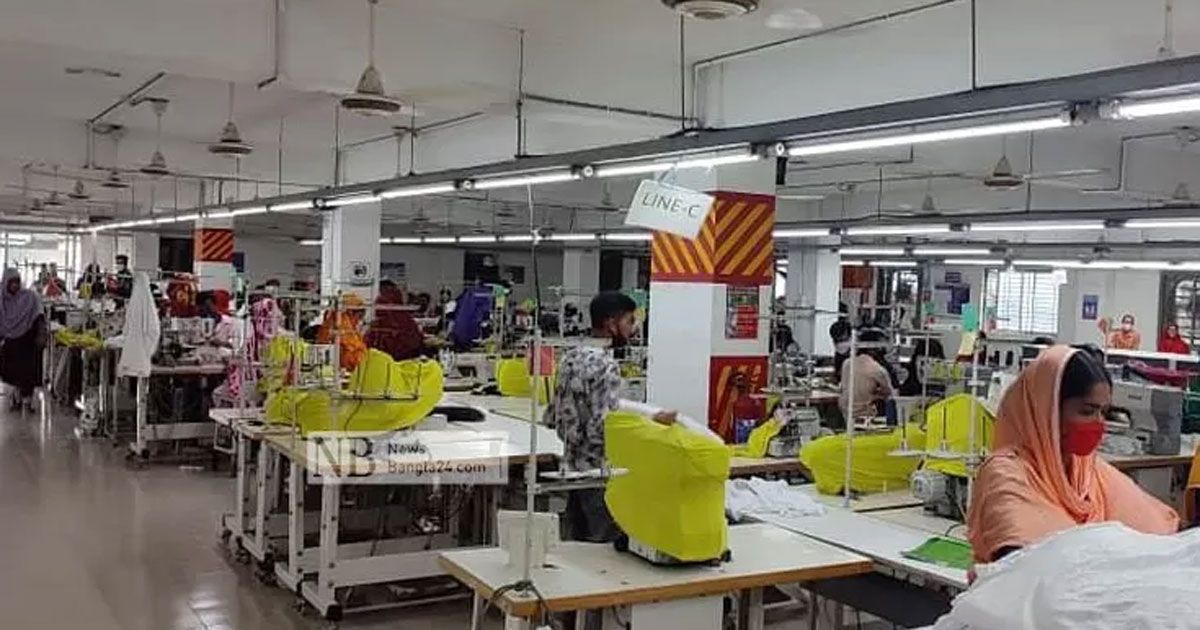 পোশাক-শ্রমিকদের-ন্যূনতম-মজুরি-১২৫০০-টাকা