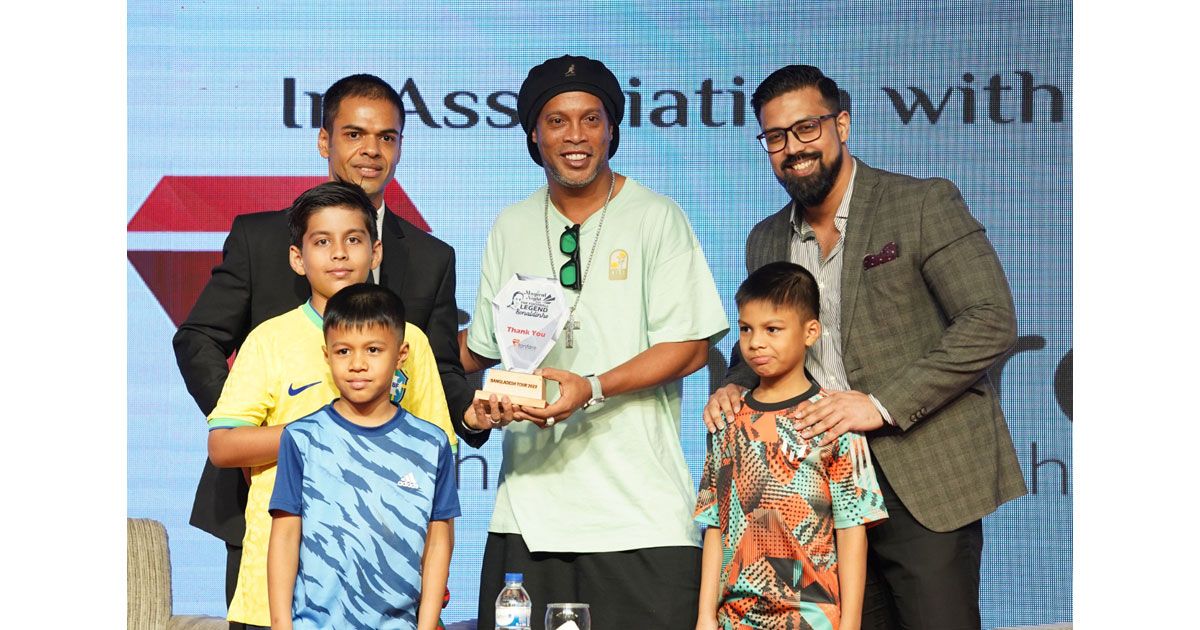 Ronaldinho-in-Dhaka