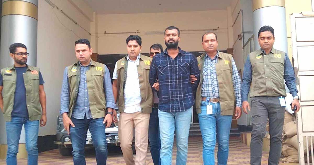 শ্রমিক-আন্দোলনের-আড়ালে-নাশকতার-অভিযোগে-ছাত্রদল-নেতা-গ্রেপ্তার