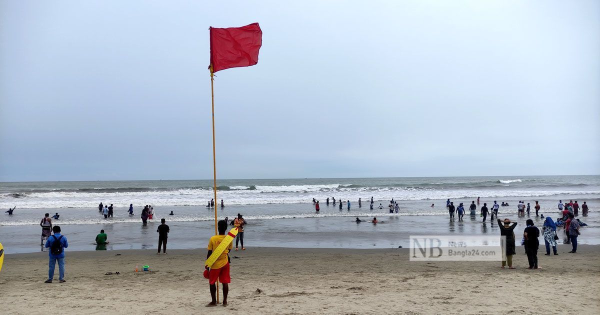 ঘূর্ণিঝড় ‘মিধিলি’র প্রভাবে ঝড়বৃষ্টি