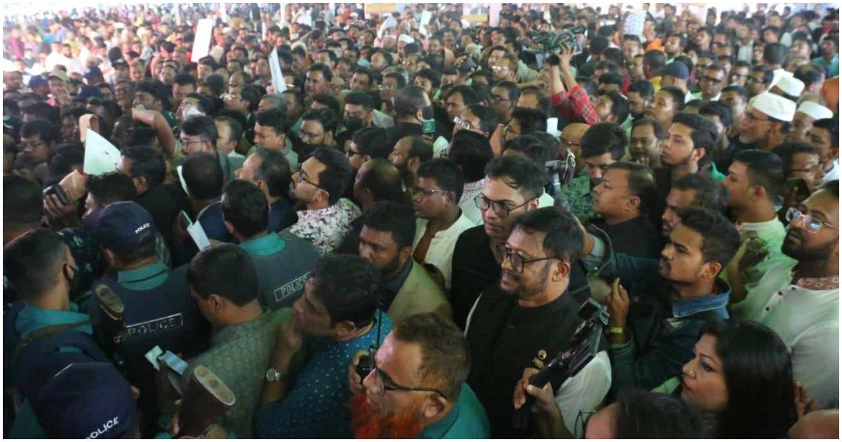 শত-শত-নেতা-কর্মী-নিয়ে-ঢাকায়-চট্টগ্রামের-মনোনয়নপ্রত্যাশীরা