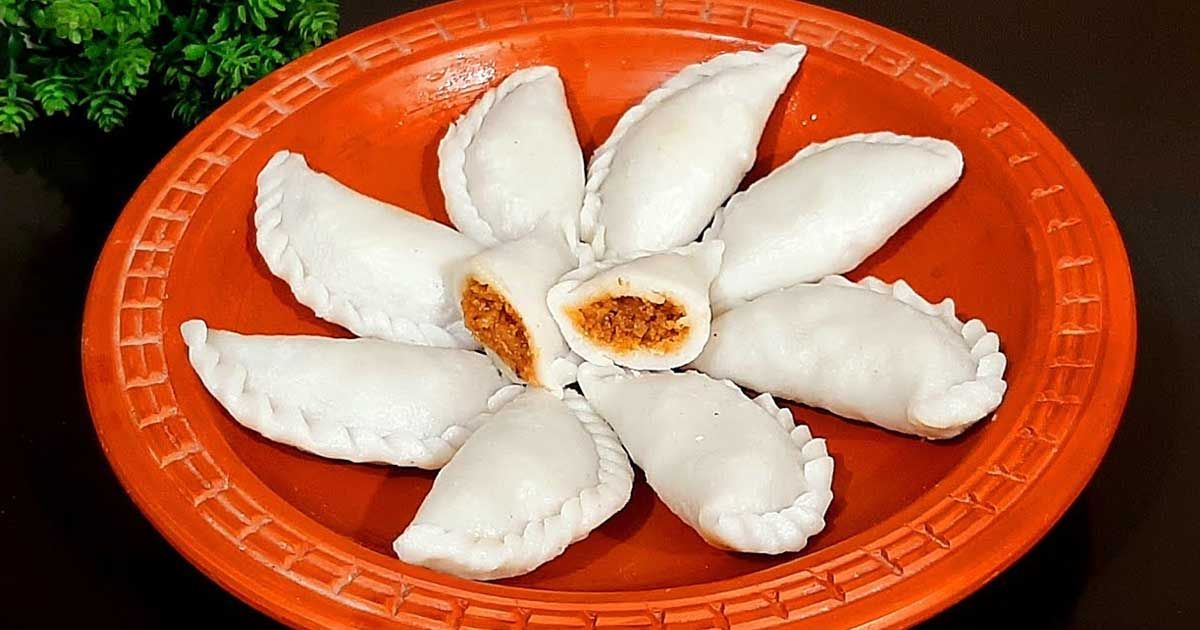 খুব-সহজেই-বানাতে-পারেন-মজাদার-ভাপা-পুলি-পিঠা