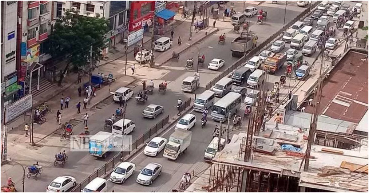রাজধানীতে যান চলাচল বাড়লেও চলেনি দূরপাল্লার বাস