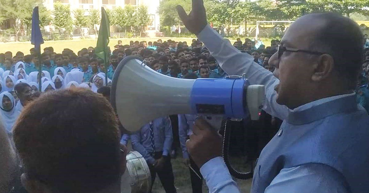কুমিল্লায়-পাসের-হার-৭৫-দশমিক-৩৪-শতাংশ-এগিয়ে-মেয়েরা