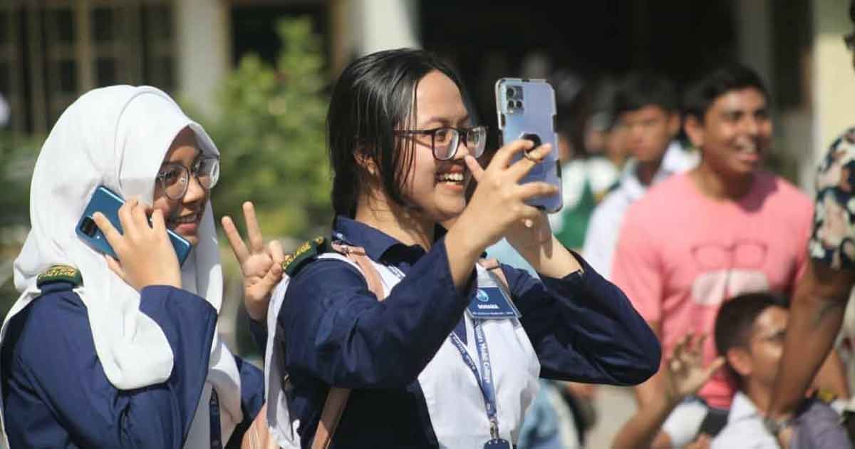 এইচএসসিতে পাসের হার কমেছে 