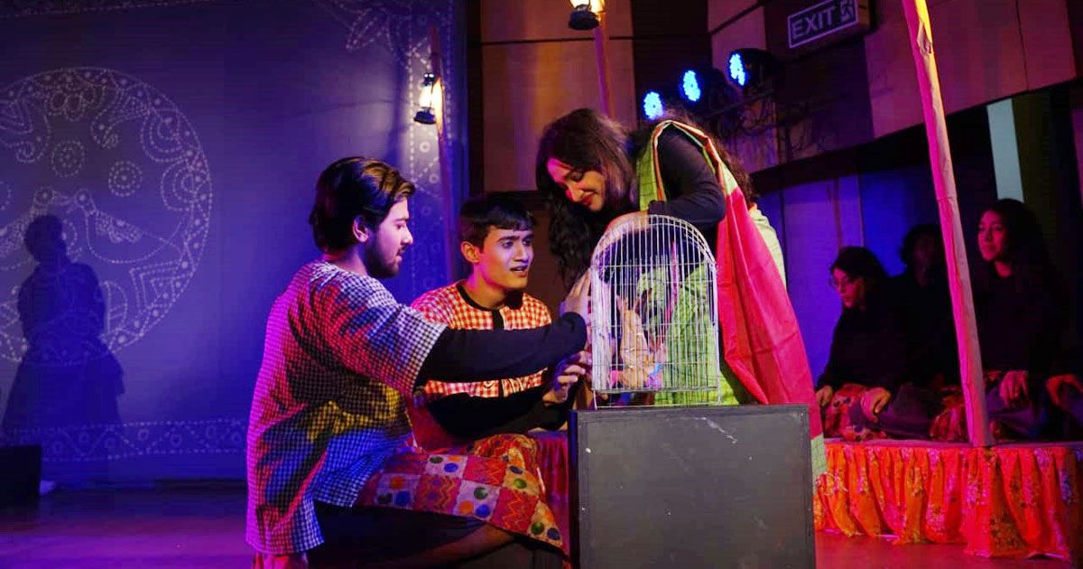 Pala-drama-Dewana-Madina-staged-at-IUB