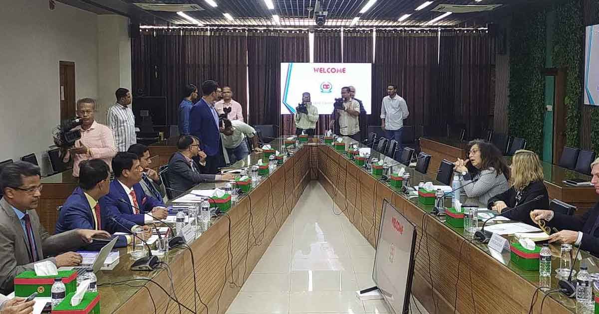 EU-Election-Expert-Team-in-meeting-with-EC
