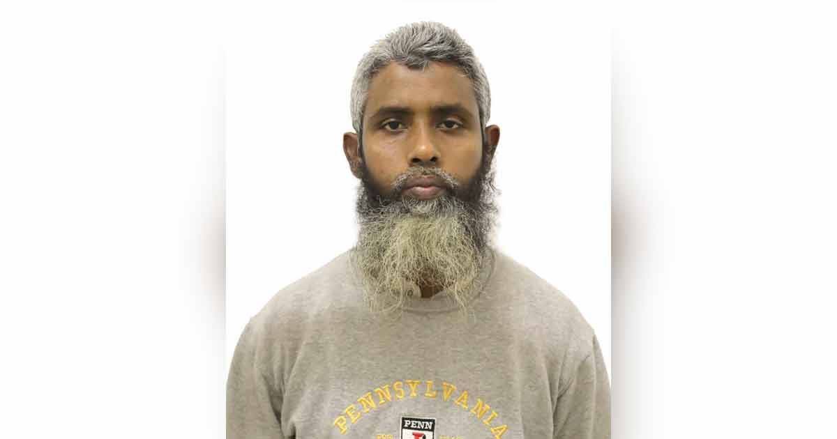 জঙ্গি ছিনতাইয়ের পরিকল্পনা জানতেন ইসহাক, ছদ্মবেশে যেতেন কারাগারেও