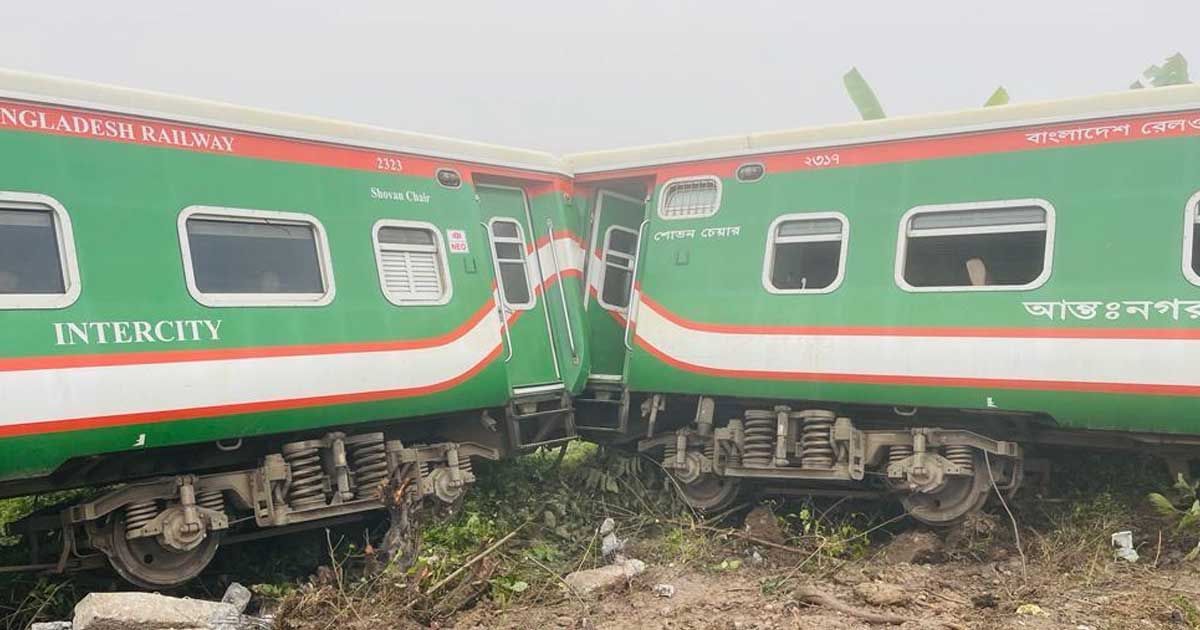 গাজীপুরে-দুর্ঘটনায়-পড়া-ট্রেনের-চালক-ও-সহকারী-ঢামেকে