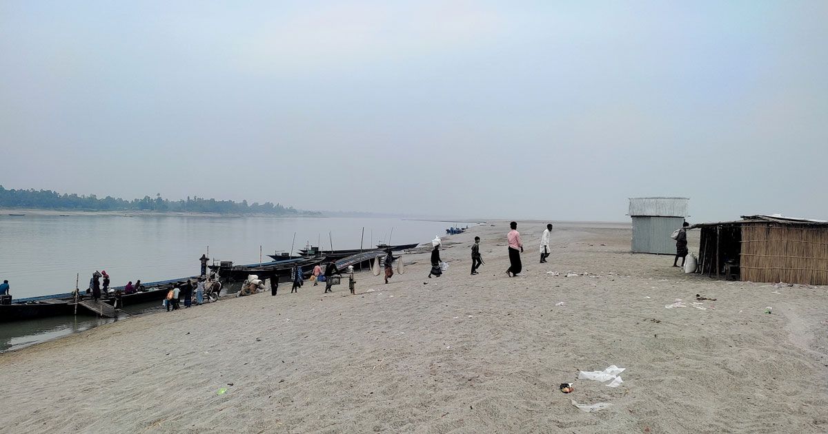 গাইবান্ধায়-শর্ত-ভঙ্গ-করে-খেয়াঘাট-সাব-লিজের-অভিযোগ