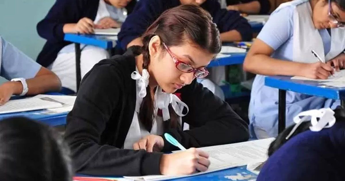 ষষ্ঠ থেকে নবম শ্রেণিতে থাকছে না বার্ষিক-অর্ধবার্ষিক পরীক্ষা
