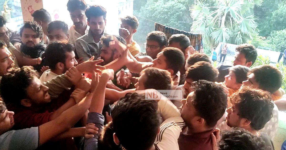খাবারের-টোকেন-নিয়ে-কুবি-ছাত্রলীগের-দুই-পক্ষে-মারামারি