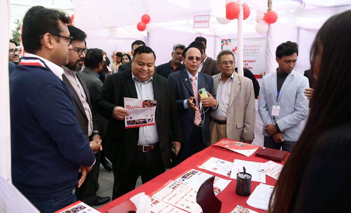 দেশসেবায় স্বপ্নপূরণের আনন্দ শিক্ষার্থীদের সঙ্গে ভাগাভাগি করলেন নাফিজ সরাফাত