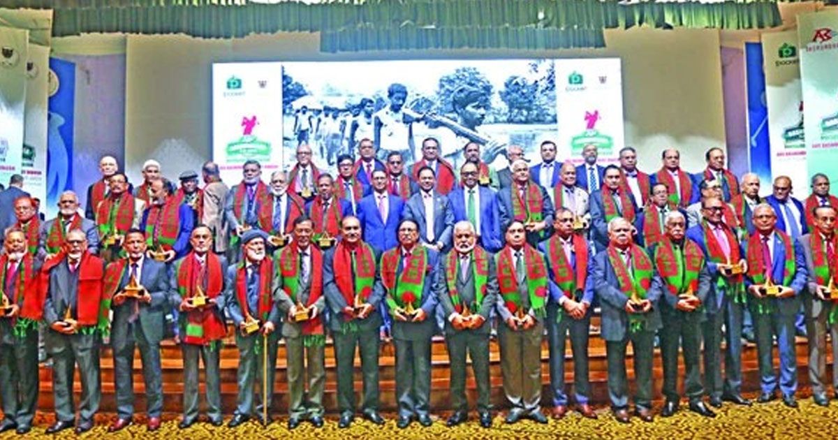 বীর-সেনানীদের-বিরল-সম্মাননা