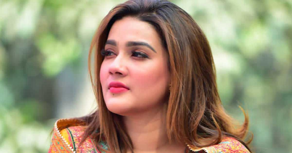 জুতা-মারার-হুমকি-পেয়ে-থানায়-মাহি
