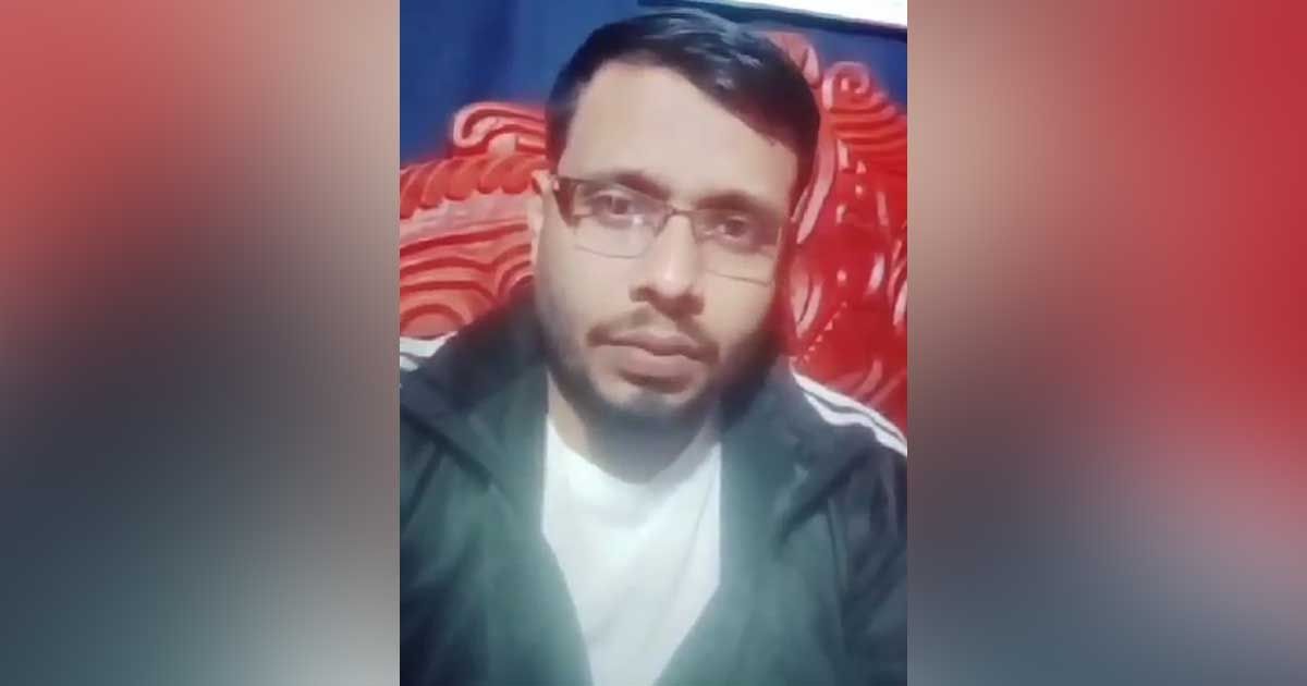 জুতা মারার হুমকি পেয়ে থানায় মাহি