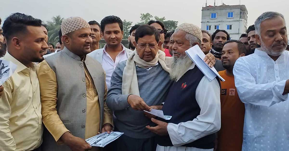 জনগণ-আমাকে-নয়-ভোট-দেবে-উন্নয়নকে-গোলাম-দস্তগীর