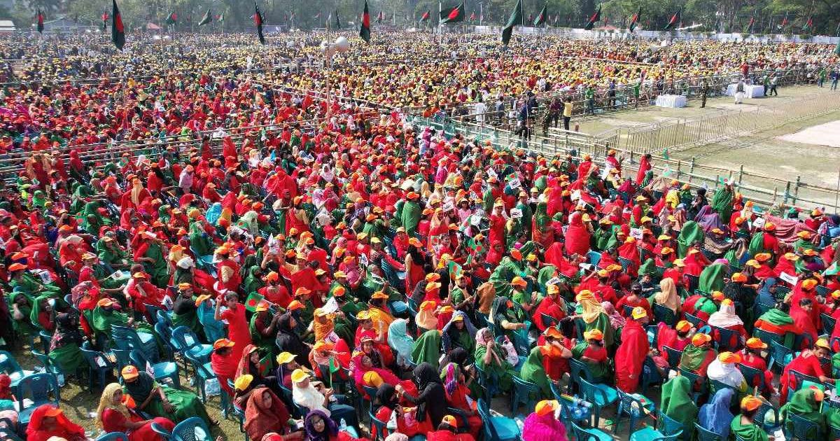 পাঁচ-বছর-পর-বরিশালে-শেখ-হাসিনা