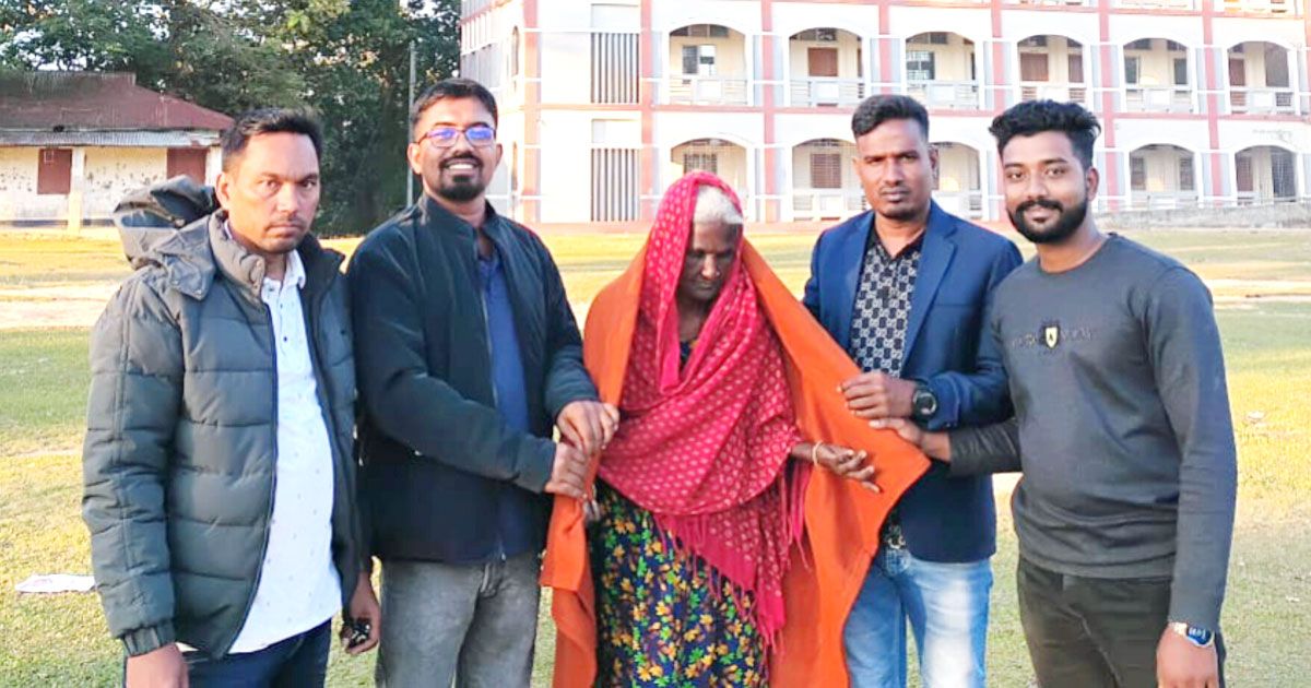 খাগড়াছড়িতে-শীতার্তদের-মাঝে-কম্বল-বিতরণ