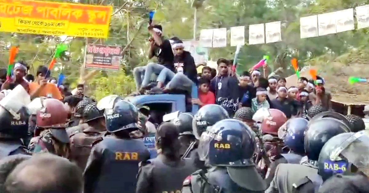 গোপালগঞ্জে-নৌকা-ঈগল-সংঘর্ষ-আটক-১