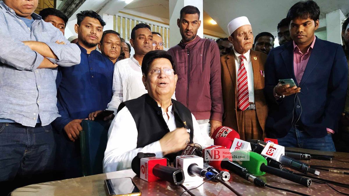 বিএনপি নেতাদের ওপর ভিসা নীতি প্রয়োগ করা উচিত: পররাষ্ট্রমন্ত্রী