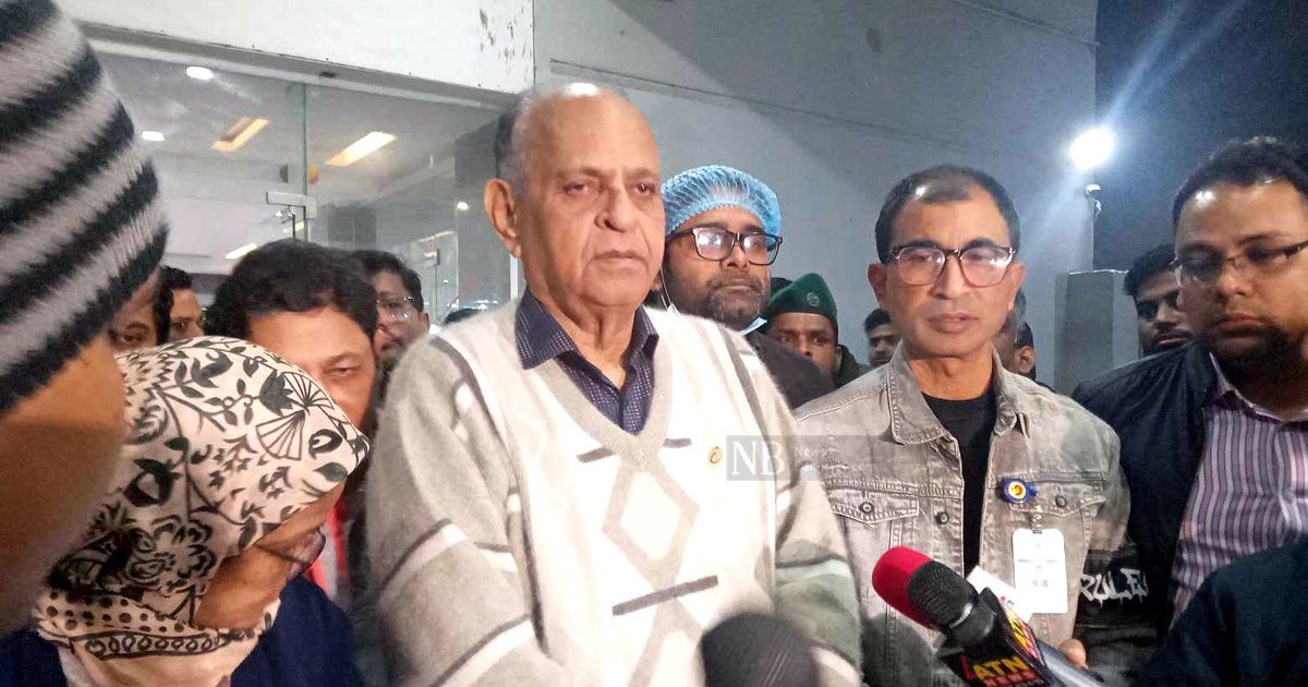 ট্রেনে-আগুন-বার্নে-ভর্তি-৮-জনেরই-শ্বাসনালি-পুড়েছে