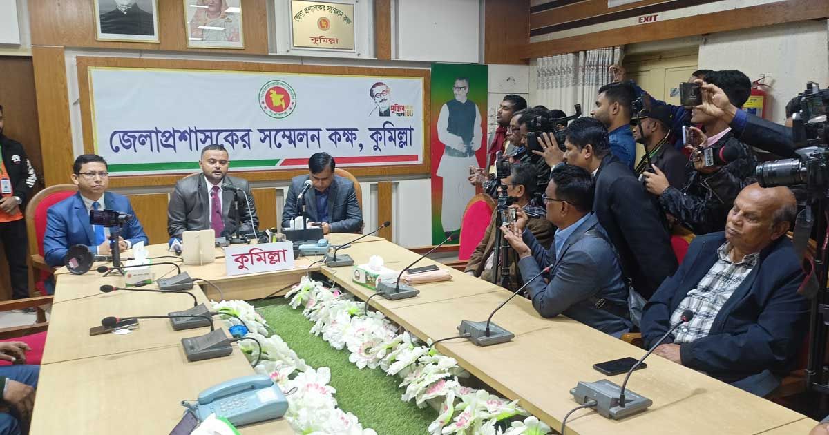 কুমিল্লায়-এবার-ভোট-দিচ্ছেন-২৪-হিজড়া--